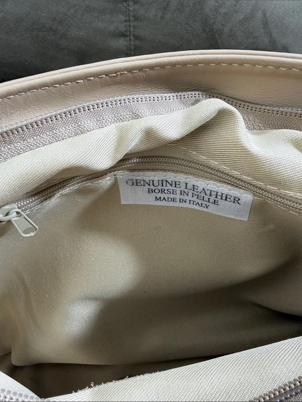 Authentic Florentine Vera Pelle Italian Leather Saddle Crossbody – Cream